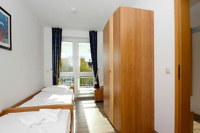 16 schöne 3-Raum-Ferienwohnung mit Balkon