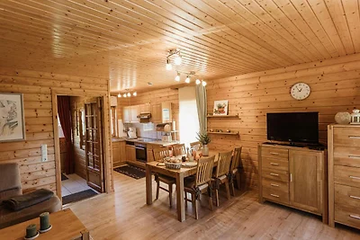 HAS-37 Holzblockhaus, 4 Pers., 65qm