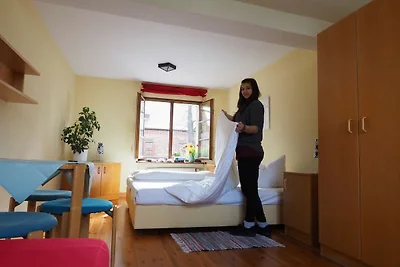 Doppelzimmer mit Etagenbad 2