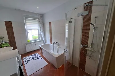 Ferienwohnung 2 (EG)