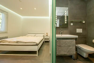 Ferienhaus mit Bergblick und 2 SZ mit Ensuite...