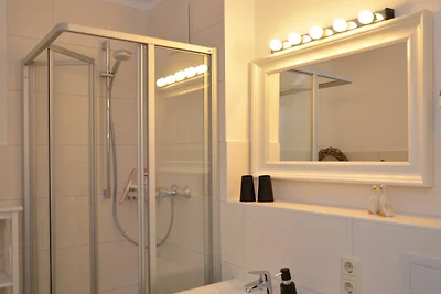 1-Raum (S2) App. 216