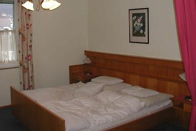 grosses Doppelzimmer ohne Balkon Nr. 10