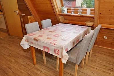- mit Waldblick in ruhiger Lage