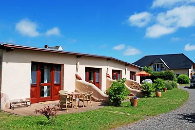 02 Ferienwohnung am Seliner See mit Terrasse