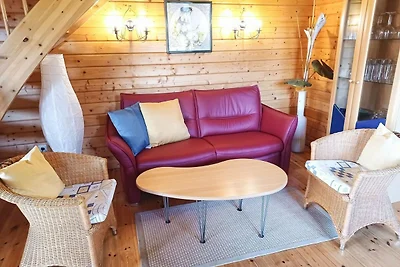 HAS-13 - Helles Holz-Ferienhaus mit Terrasse...