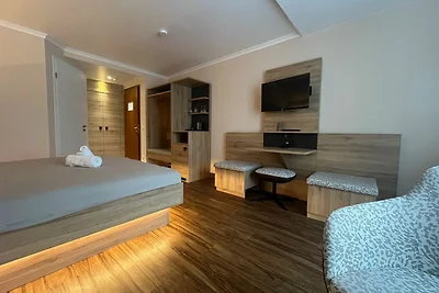 Standard Zimmer 1 inkl. WLAN & Frühstück