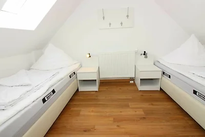 ROB 19 für 6 Personen, ca. 86 qm, Sauna