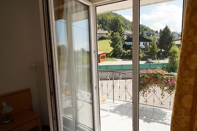 Doppelzimmer 32 Seitlicher Seeblick