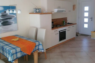 Noeske, Monika SNR: 22