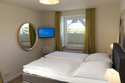 Ferienwohnung Am Wasser 4 (EG)
