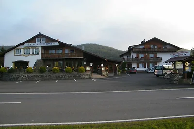 kleines Komfort-Vierbettzimmer