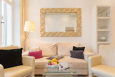 Das Autorenhaus, App. 03 Heinrich Mann