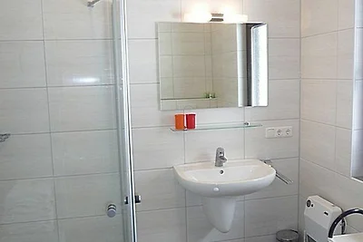 Ferienhaus mit Sonnenterrasse (G24b)