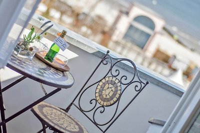 Ferienwohnung im Seitenflügel mit Waldblick