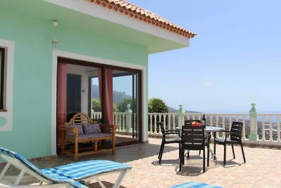 Casa Bejenado B