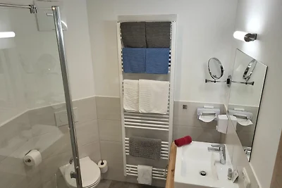 FEWO 2-4 Personen /42m² - mit Terrasse - I