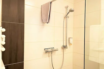 Doppelzimmer 102