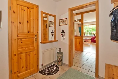 Rustikale Ferienwohnung mit Terrasse & Kamino...