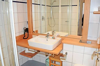 Ferienwohnung mit schönen grossen Balkon (10)