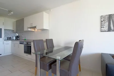 Apartment 547