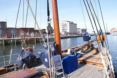 Steuerbord am Hafen