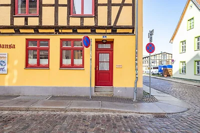 Ferienwohnung Ostwind 2 mit kleiner Terrasse