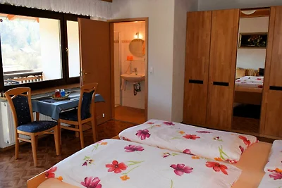 Doppelzimmer mit Balkon