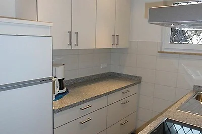 Ferienhaus mit grossem Garten und Biotop, HT...