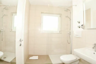 App 5/38 - Moderns Appartement mit Balkon und...