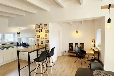 Fewo Ostseelauschen mit Gaskamin & Balkon