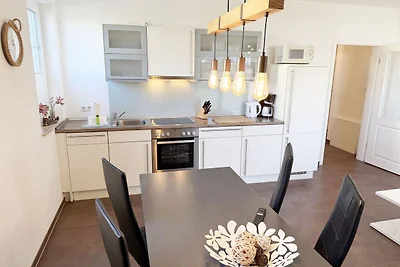Ferienwohnung Nr. 05 LEON mit Terrasse