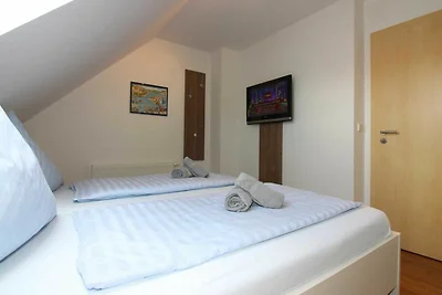 ROB 19 für 6 Personen, ca. 86 qm, Sauna