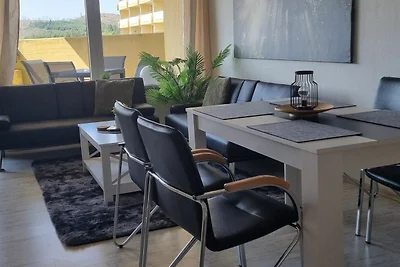 Apartment 212