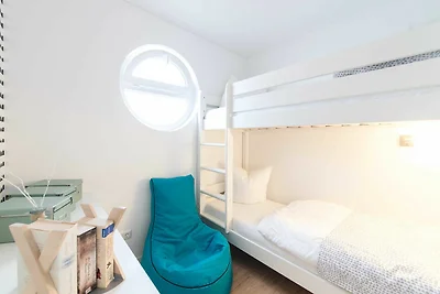 Casa su barca Vacanza single Krummin