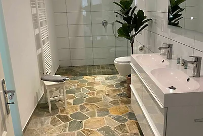 BEETHOVEN APARTMENT