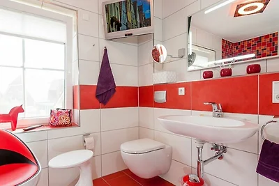 ROB 12 für 4 Personen, ca. 78 qm, Whirlpool