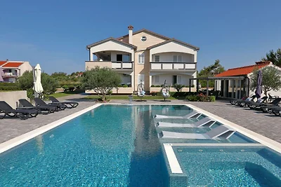Appartamento Vacanza con famiglia Vir