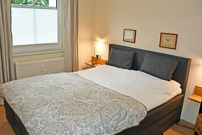 2-Raum-Ferienwohnung mit Balkon, ruhig...