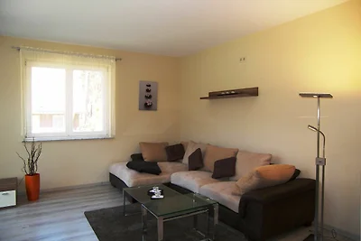 Ferienwohnung mit Terrasse und E- Auto...
