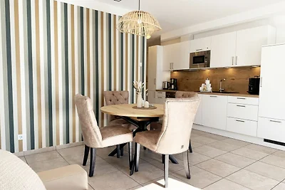 Villa Salus Whg 4 mit 2 Bädern & Balkon