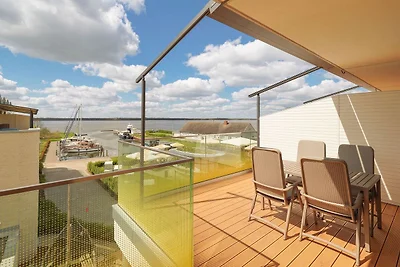 Peene Suite