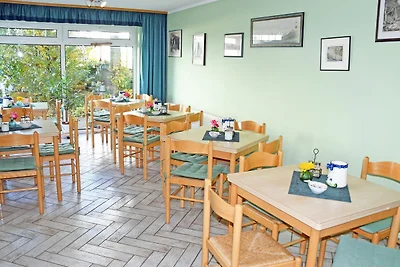 04 Doppelzimmer mit Terrasse