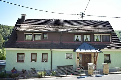 Doppelzimmer mit Balkon (Etagendusche/WC)