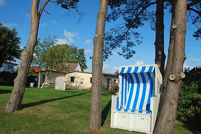 03 Ferienwohnung am Seliner See mit Terrasse