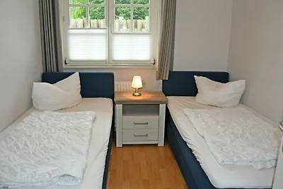 Ferienwohnung EG 2 mit Terrasse und...