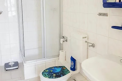 Apartment 4