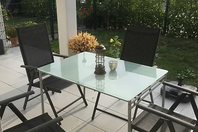 Apartment mit Terrasse