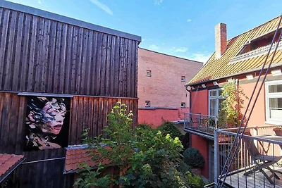 Achterdeck mit Balkon 1.OG Frankenstr. 52