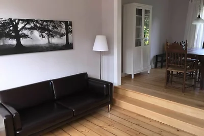 Haushälfte Backbord
